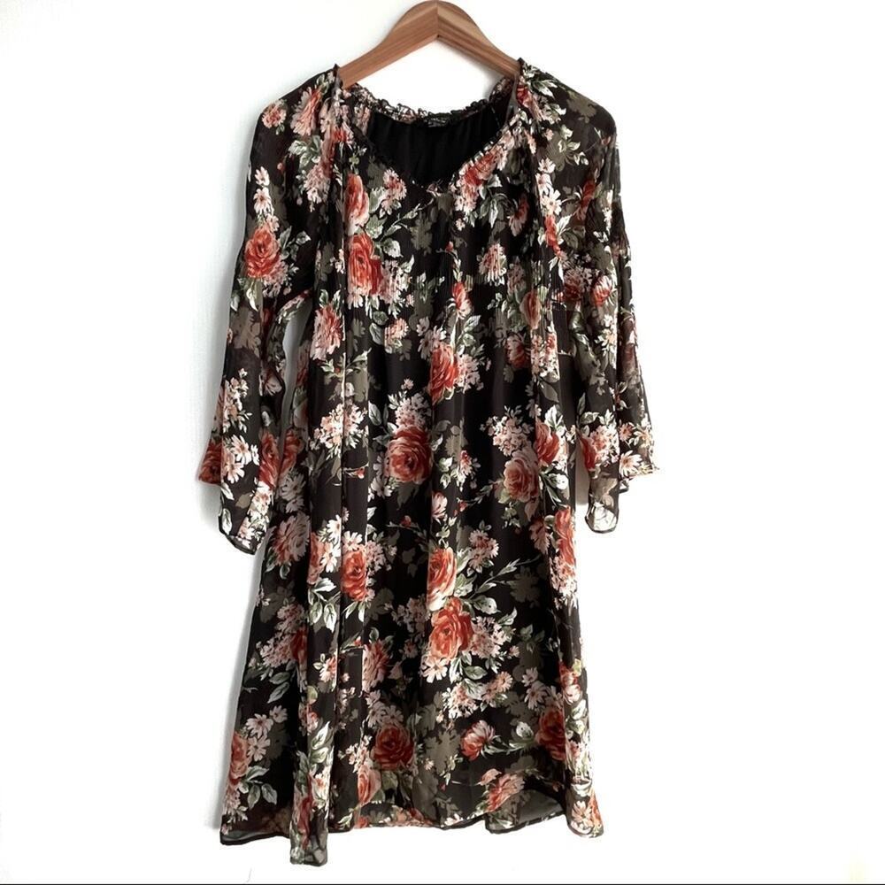 Robert Louis floral bell sleeve dress cinched ruffle neckline